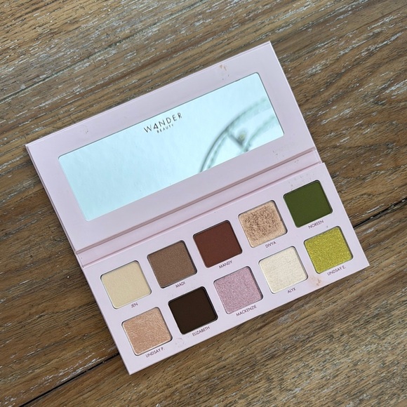 Wander Beauty Trailblazer Eyeshadow Palette - Picture 3 of 5